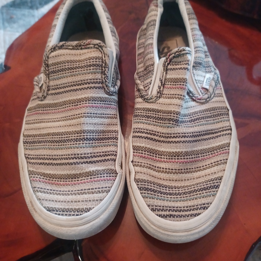 Patterned Vans - Picture 7 of 7